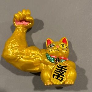 Top Toy cat strong arm gold